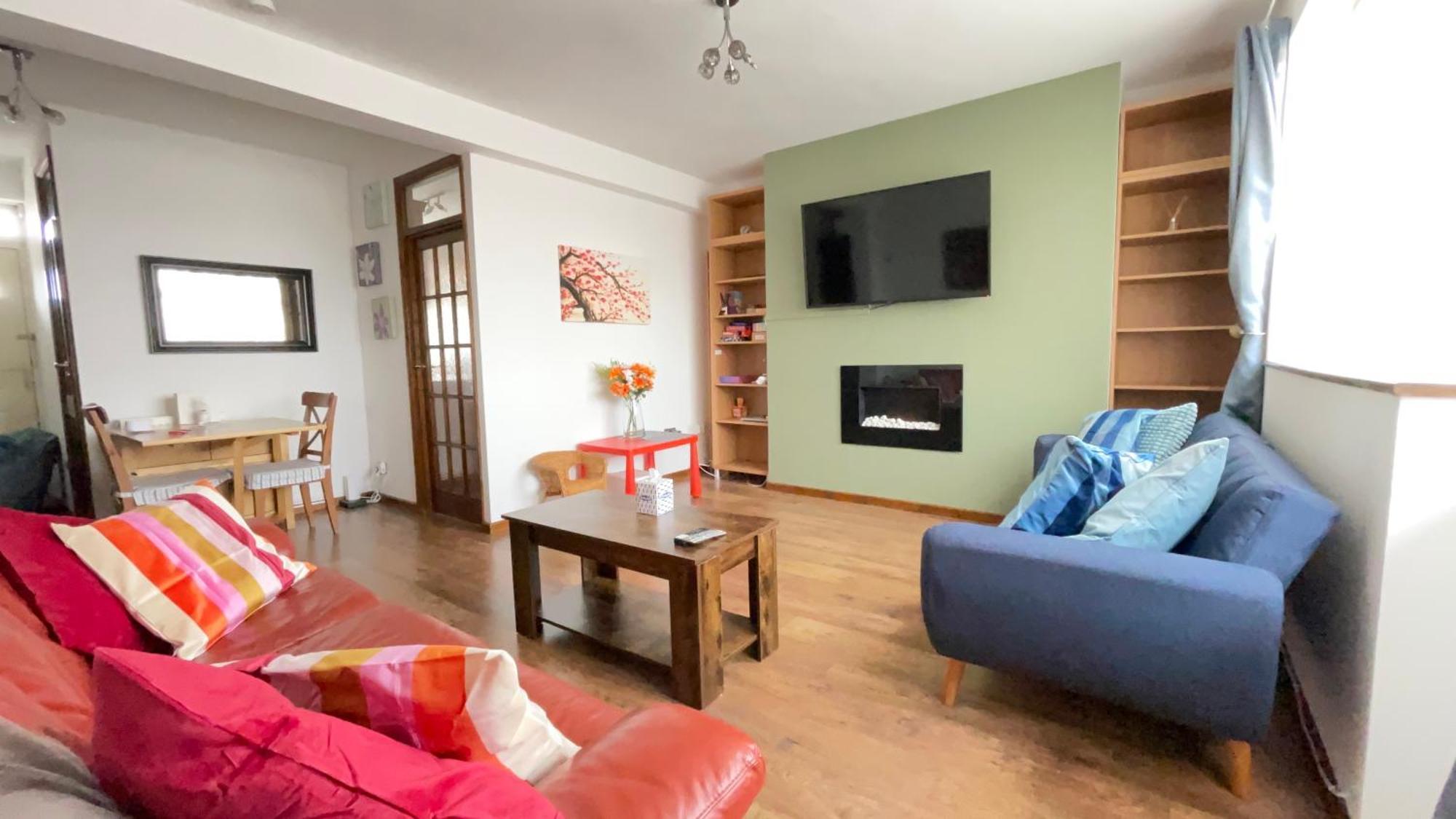 2 Bedrooms 2 Stations 런던 외부 사진