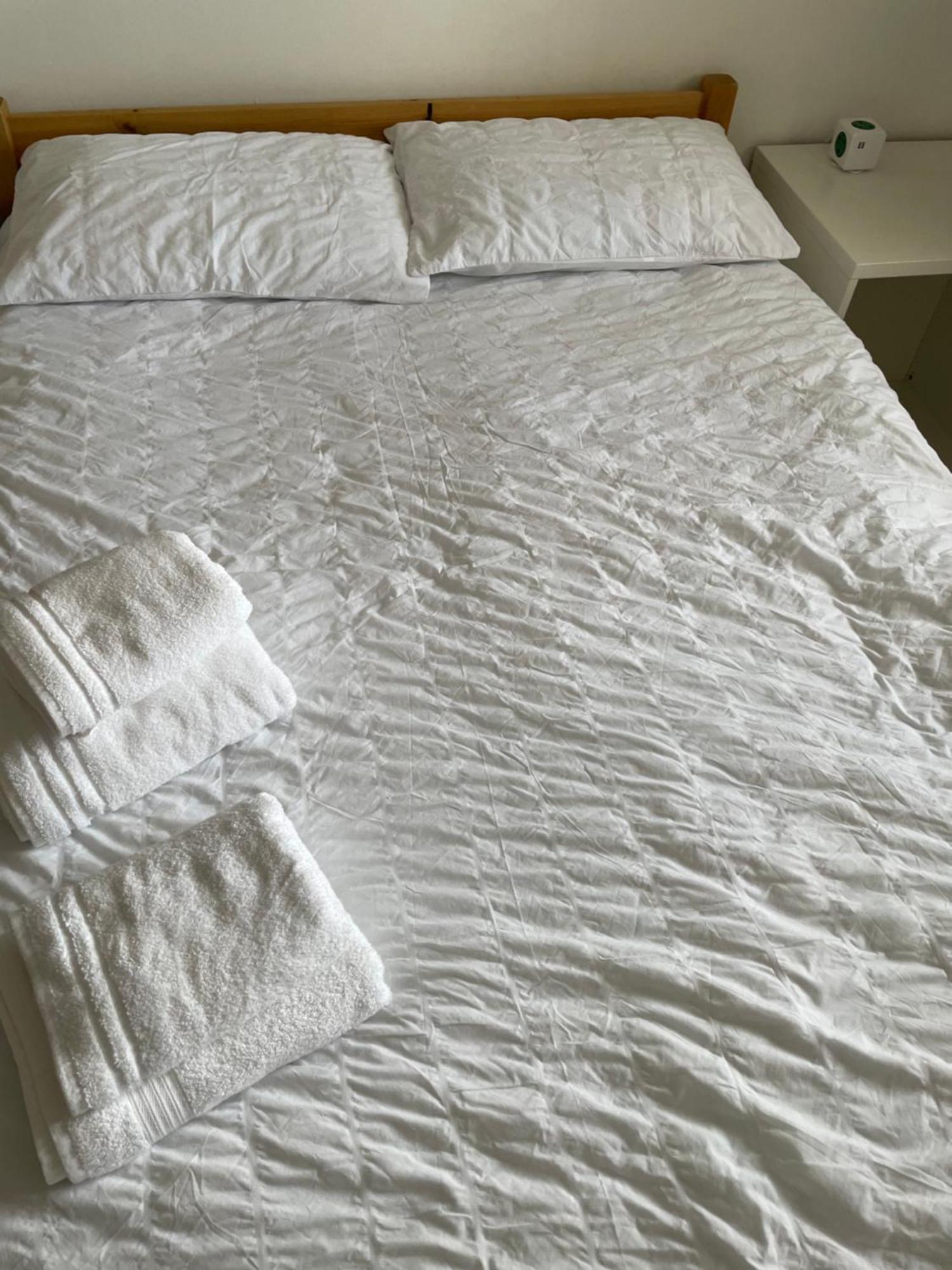 2 Bedrooms 2 Stations 런던 외부 사진